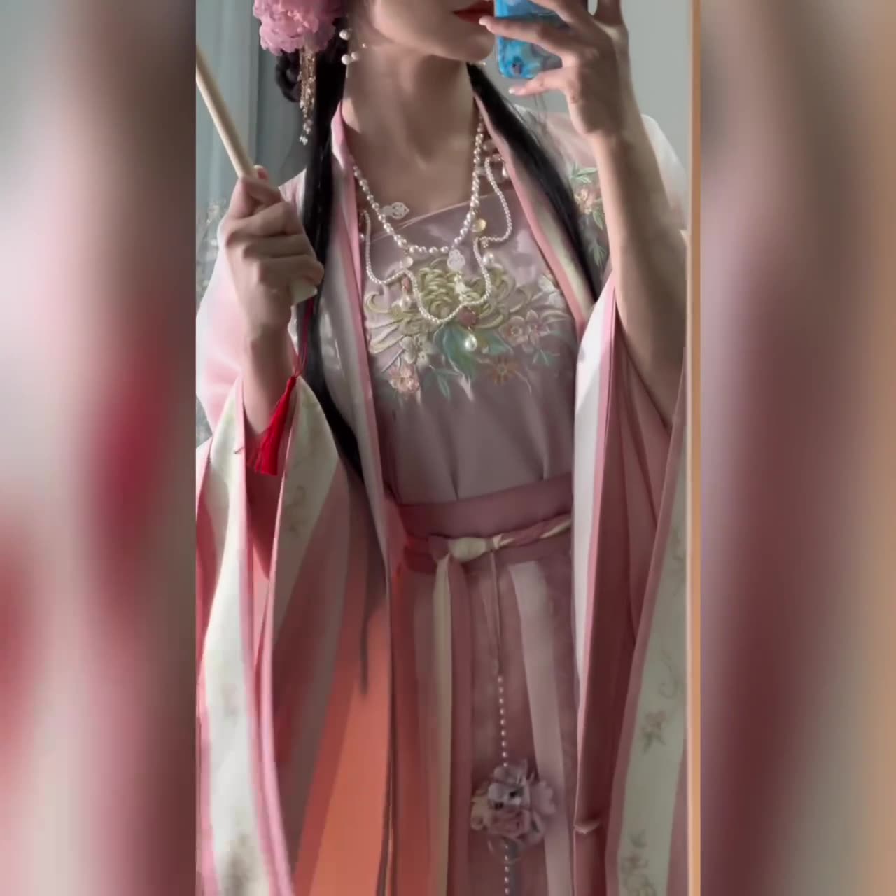 Original waist-length large-sleeved shirt with suspenders, one-piece pleated skirt, embroidered Song Dynasty Hanfu for women