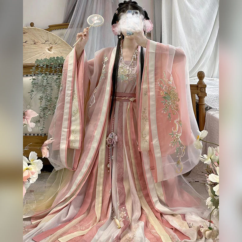 Original waist-length large-sleeved shirt with suspenders, one-piece pleated skirt, embroidered Song Dynasty Hanfu for women