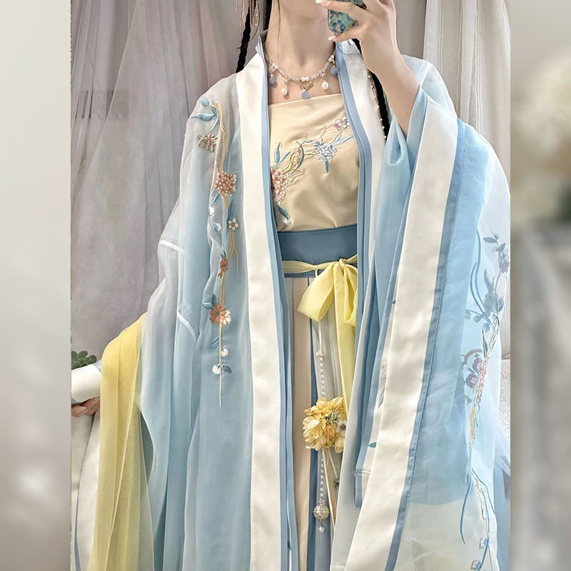 Gradient embroidered long-sleeved shirt with suspenders and one-piece waist-length pleated skirt made in Song Dynasty, Hanfu for women