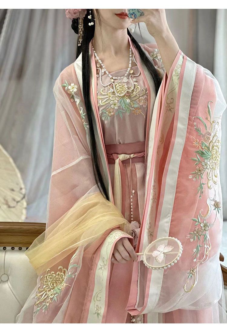 Original waist-length large-sleeved shirt with suspenders, one-piece pleated skirt, embroidered Song Dynasty Hanfu for women
